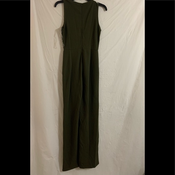 NWT JLUXLABEL Olive sexy jumpsuit. Feels so good on the body. A must hav… - Picture 9 of 9